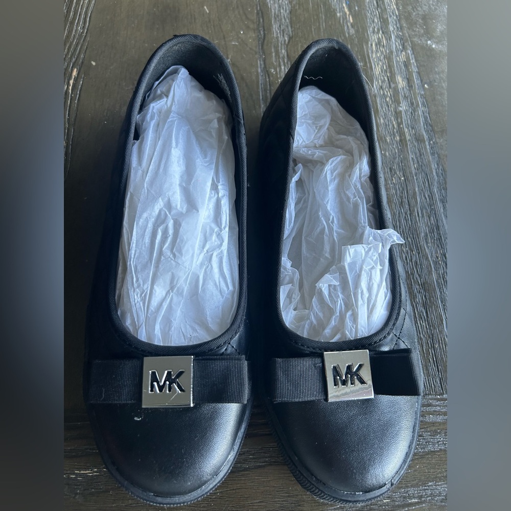 Michael Kors Black Dress Shoes Elegant Design